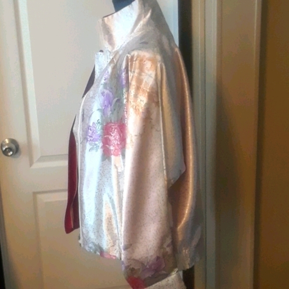 JUST Josephine Reversible Satin Jacket One Size ( S,M,L) - Picture 3 of 11